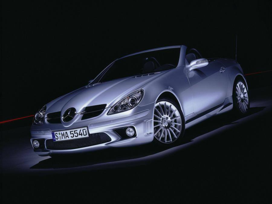  Mercedes-Benz SLK55 AMG 2004 года  (фото 23 из 30)